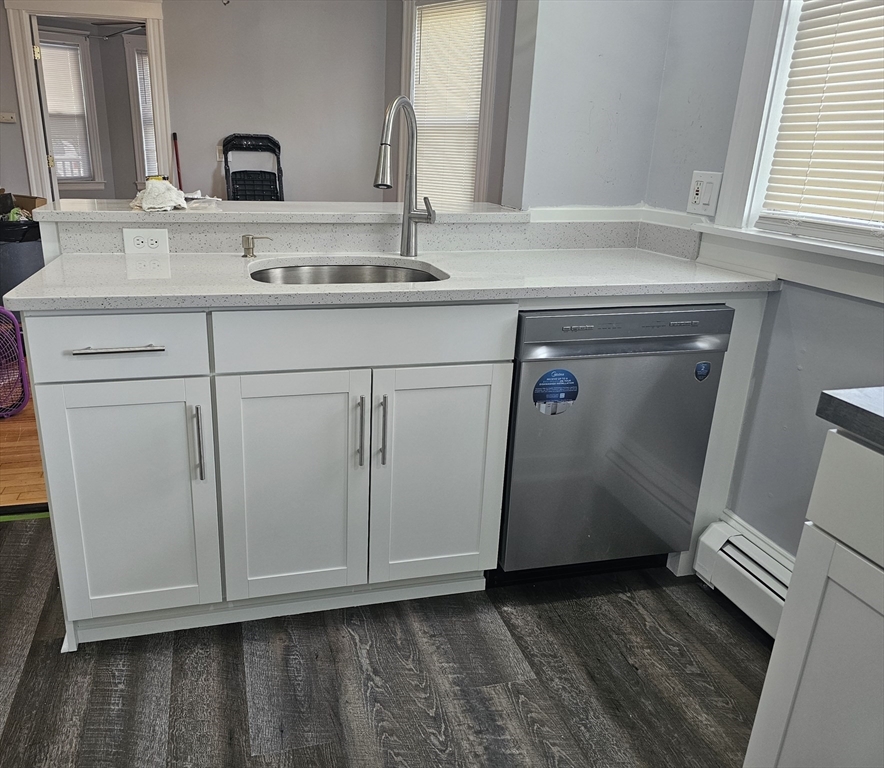 8 Cedar St, Haverhill