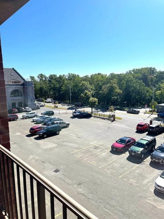 100 High St, Medford