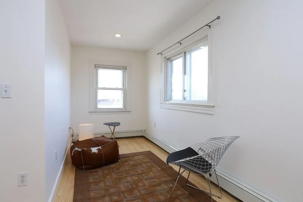 11 Bell Ct, South Boston