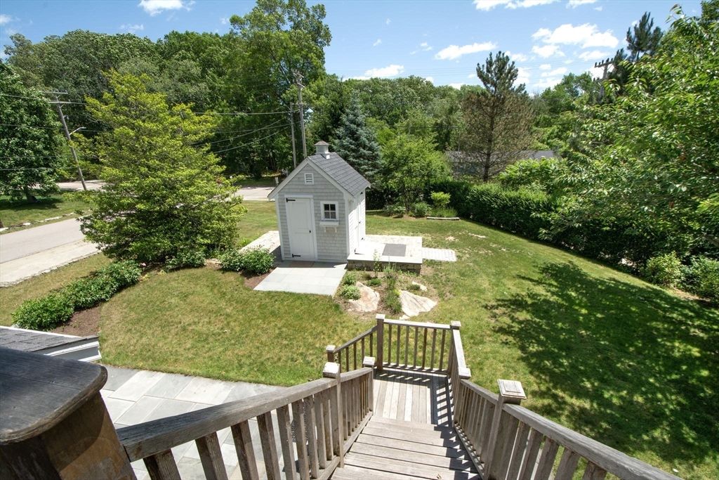 1A Roc Fall Rd, Hingham