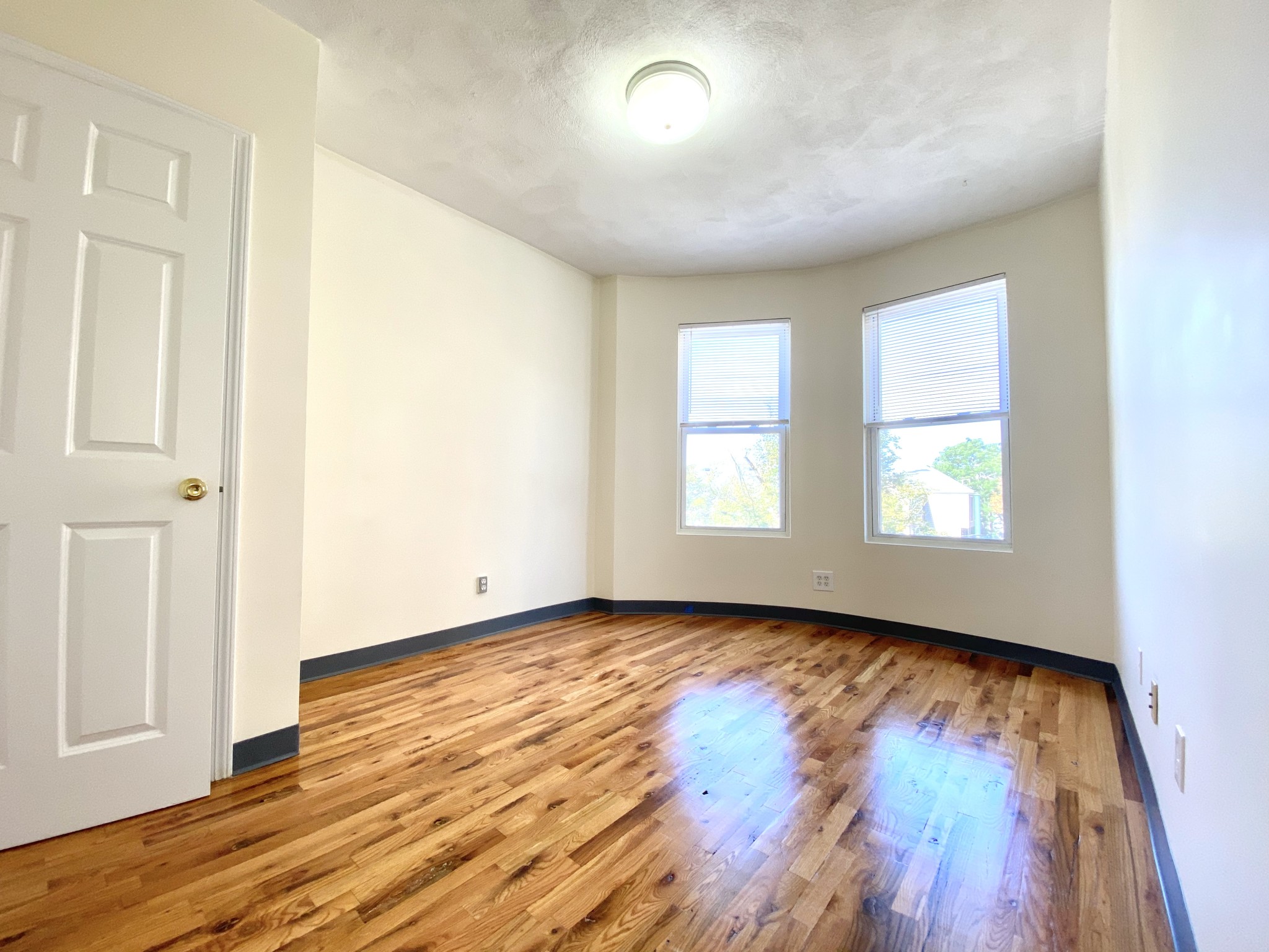 838 Huntington Ave, Mission Hill