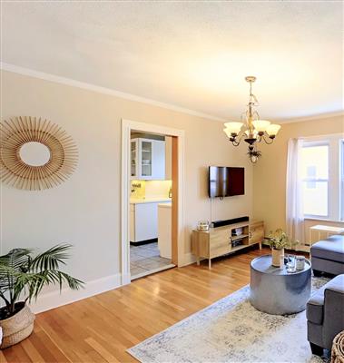 98 Heath St, Winter Hill