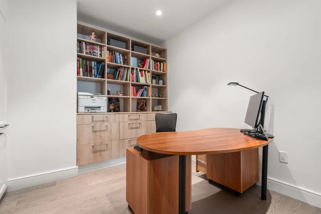 69 Walnut, Boylston Street