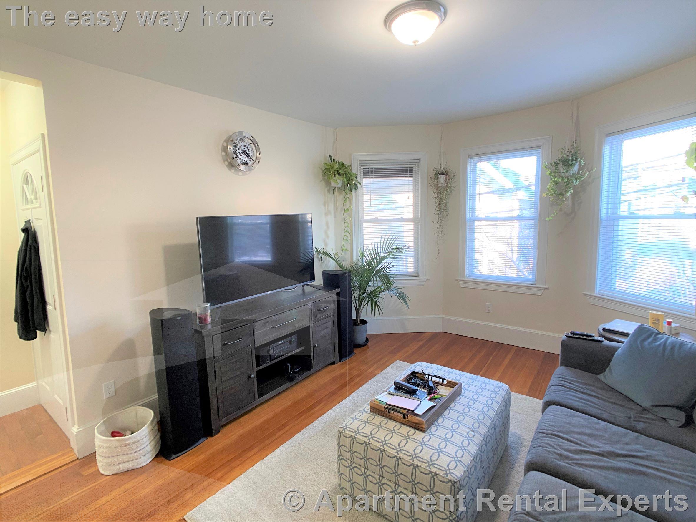 15 Sargent Ave, East Somerville