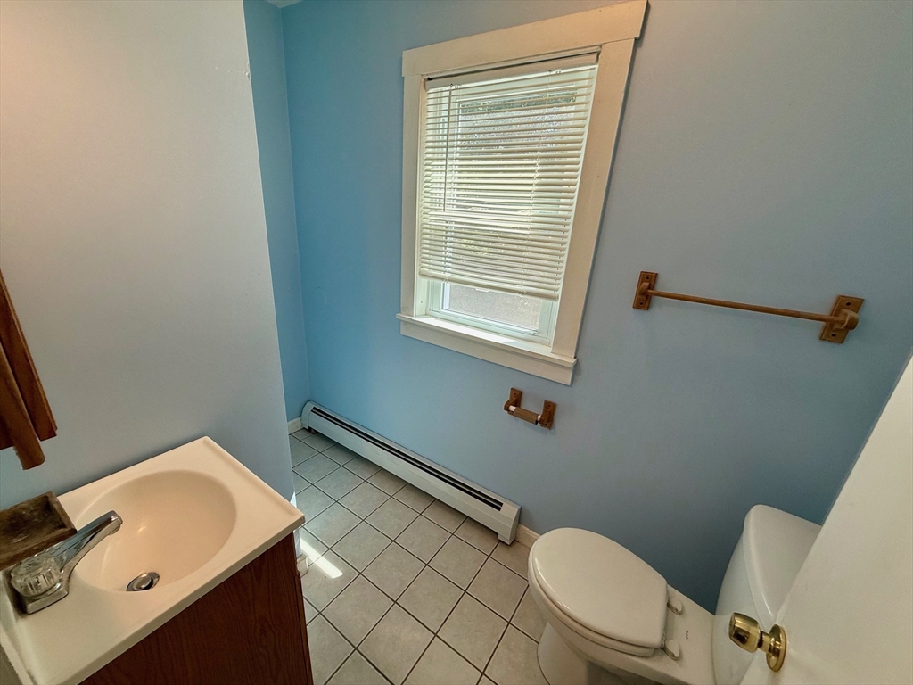 104 South Main St, Mansfield