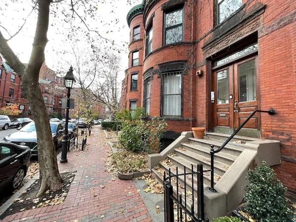 429 Marlborough St, Back Bay