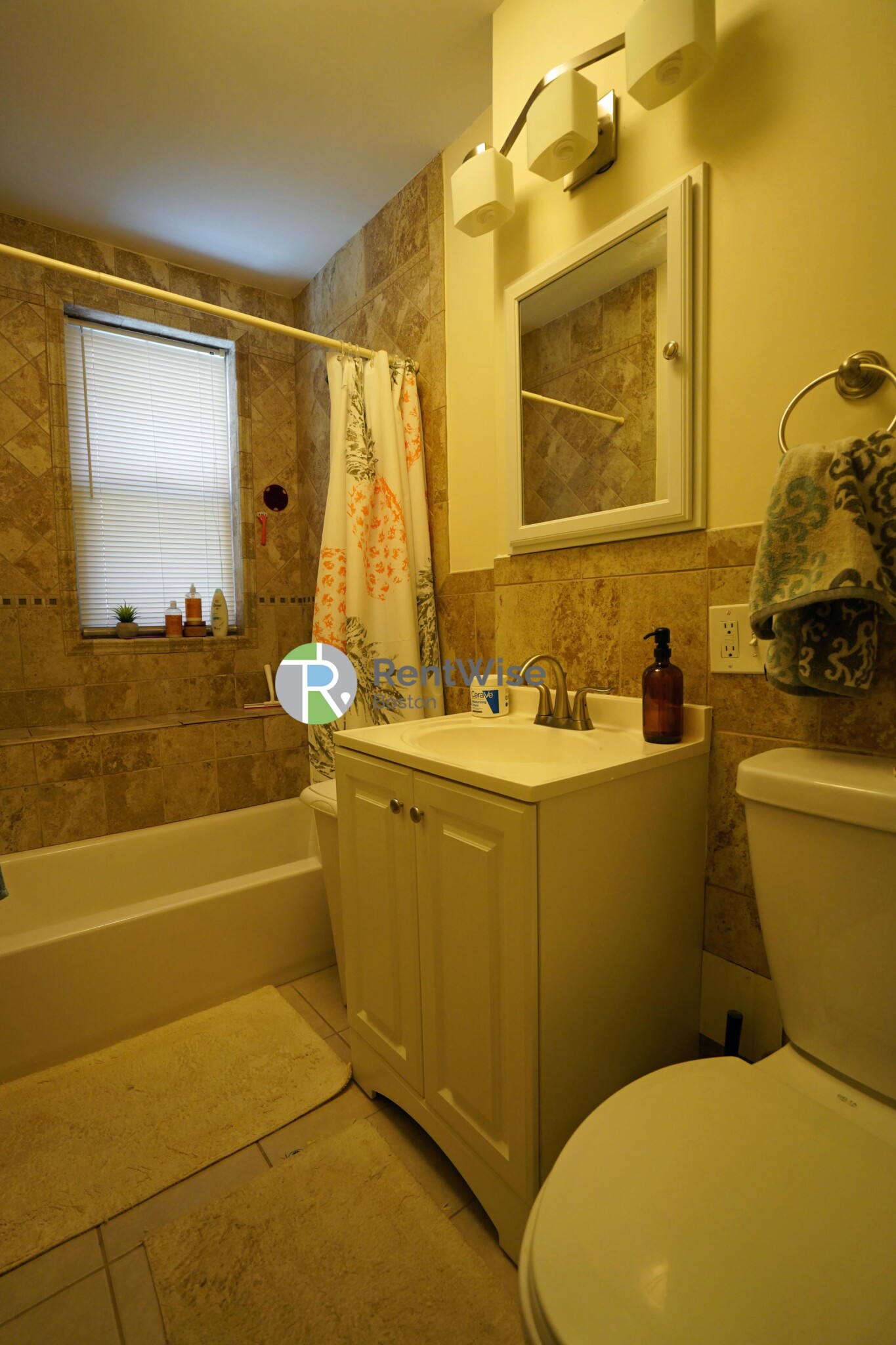 25 Queensberry St, Fenway