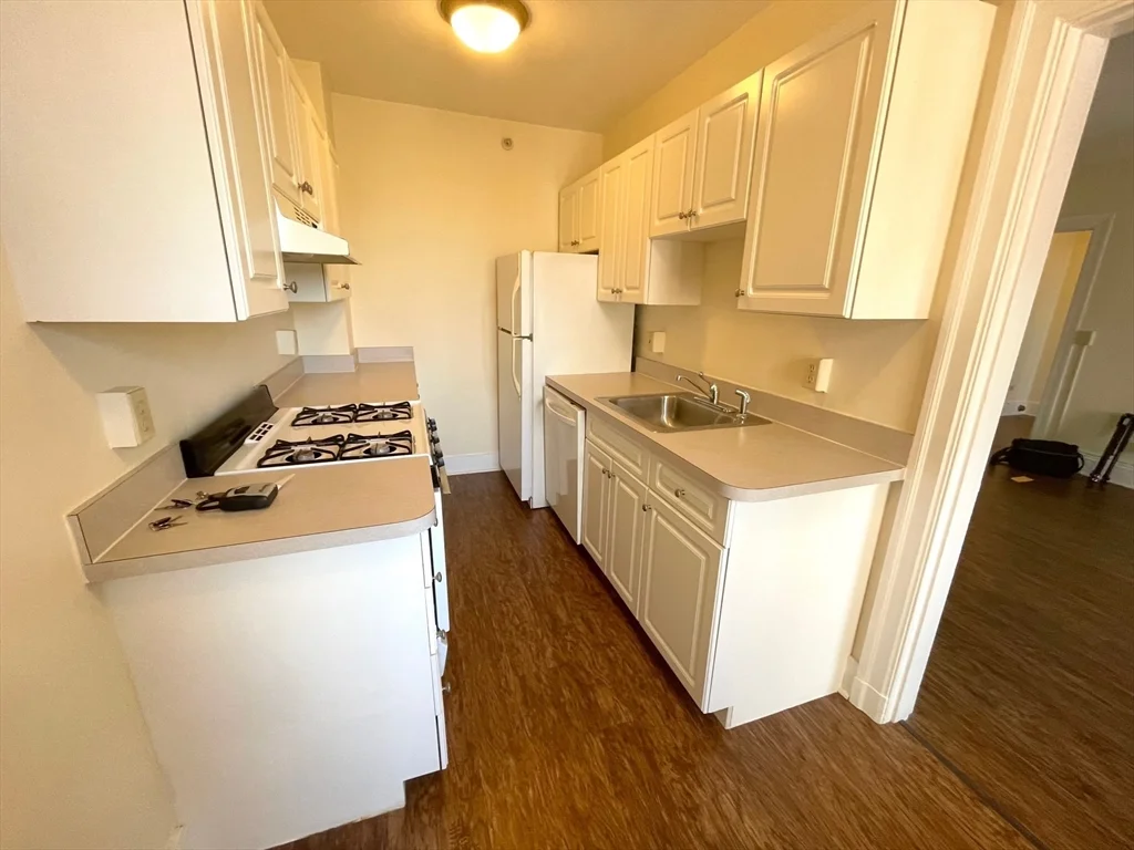 1401 Beacon St, Coolidge Corner