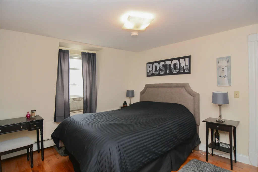 546 East 8th St, South Boston
