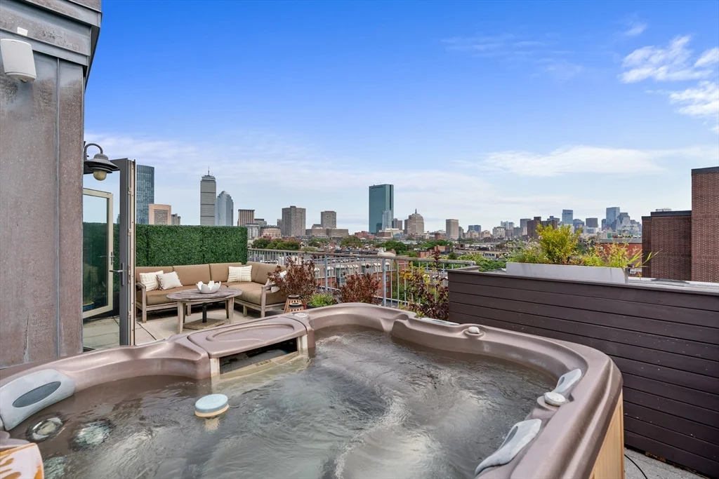 1721 Washington St, South End