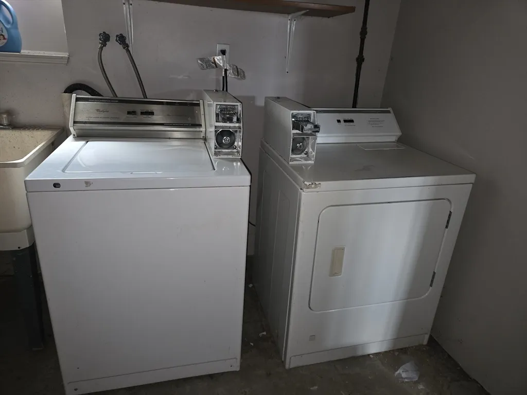 121-123 Willow St, West Roxbury