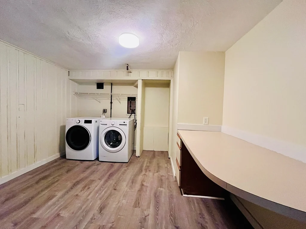 181 Moss Hill Rd, Jamaica Plain