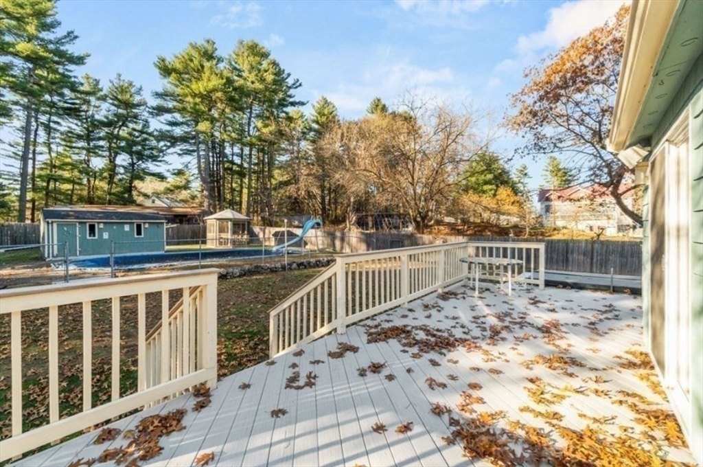 186 Ridge, Millis