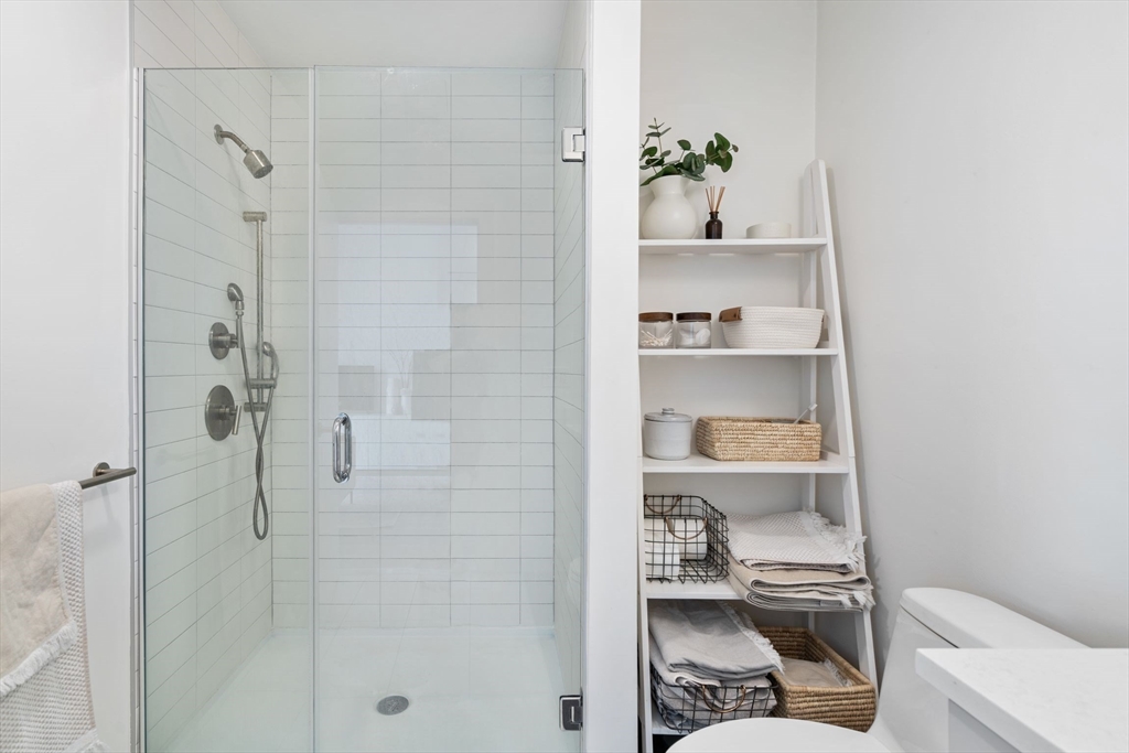 839 Beacon St, Fenway