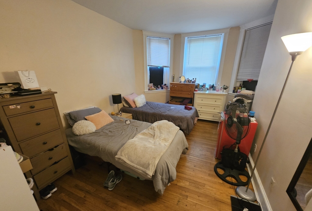 1629 Commonwealth Ave, Brighton