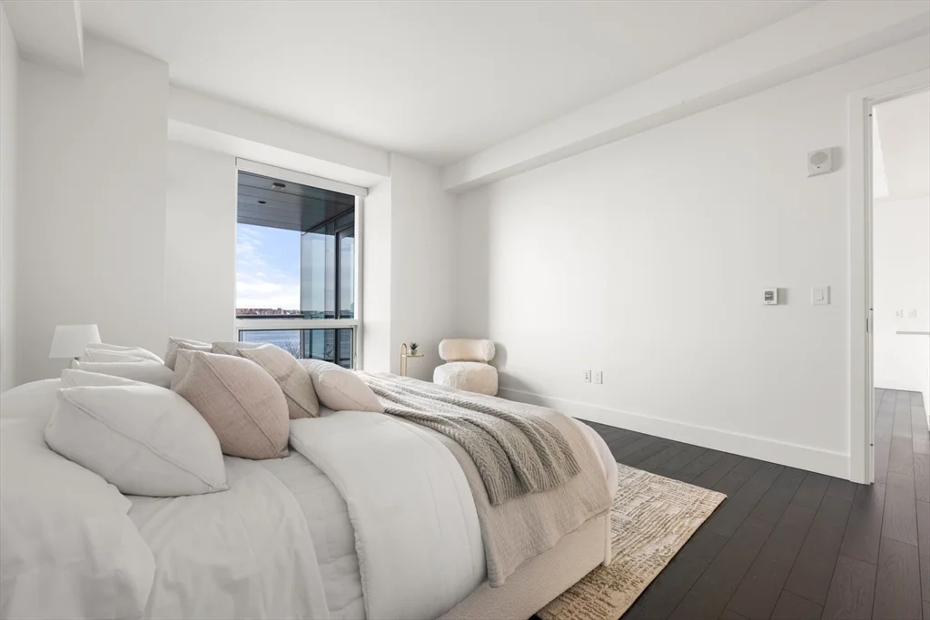 22 Liberty, Seaport District