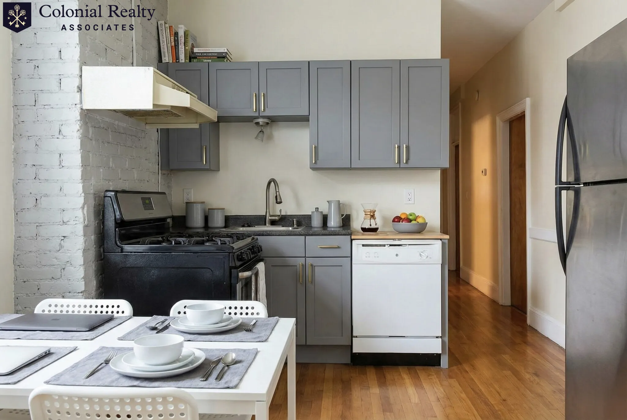 86 Hammond St, Roxbury