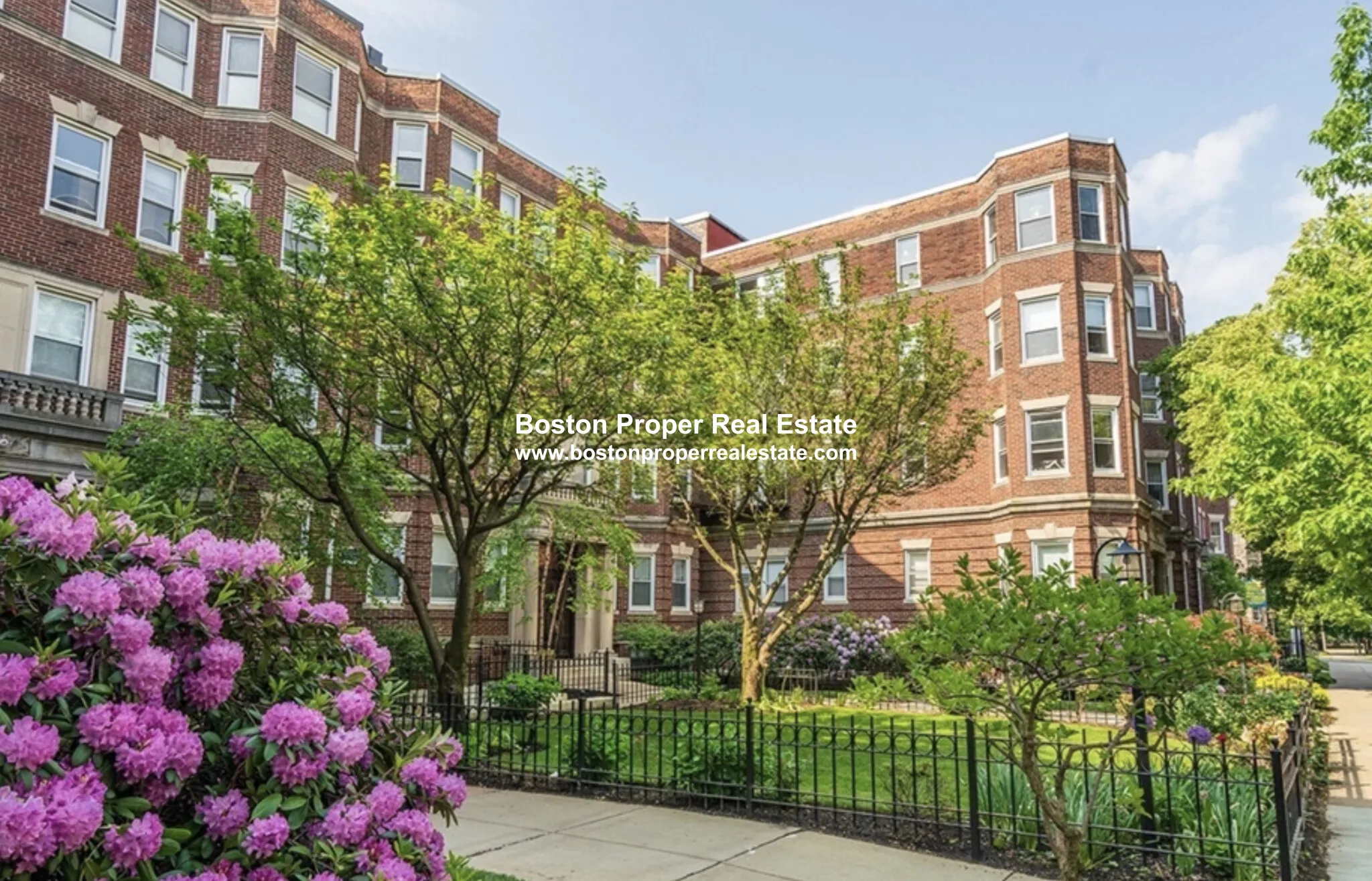 104 Queensberry St, Fenway