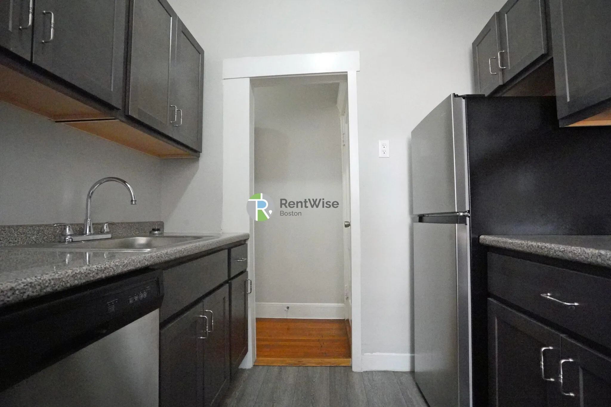 35 Gardner St, Allston