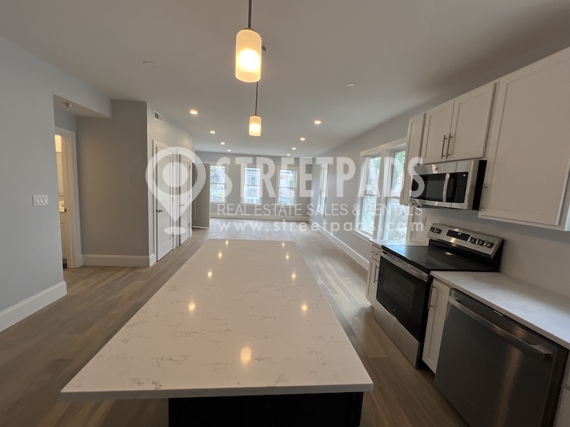 51 Fairbanks St, Brighton