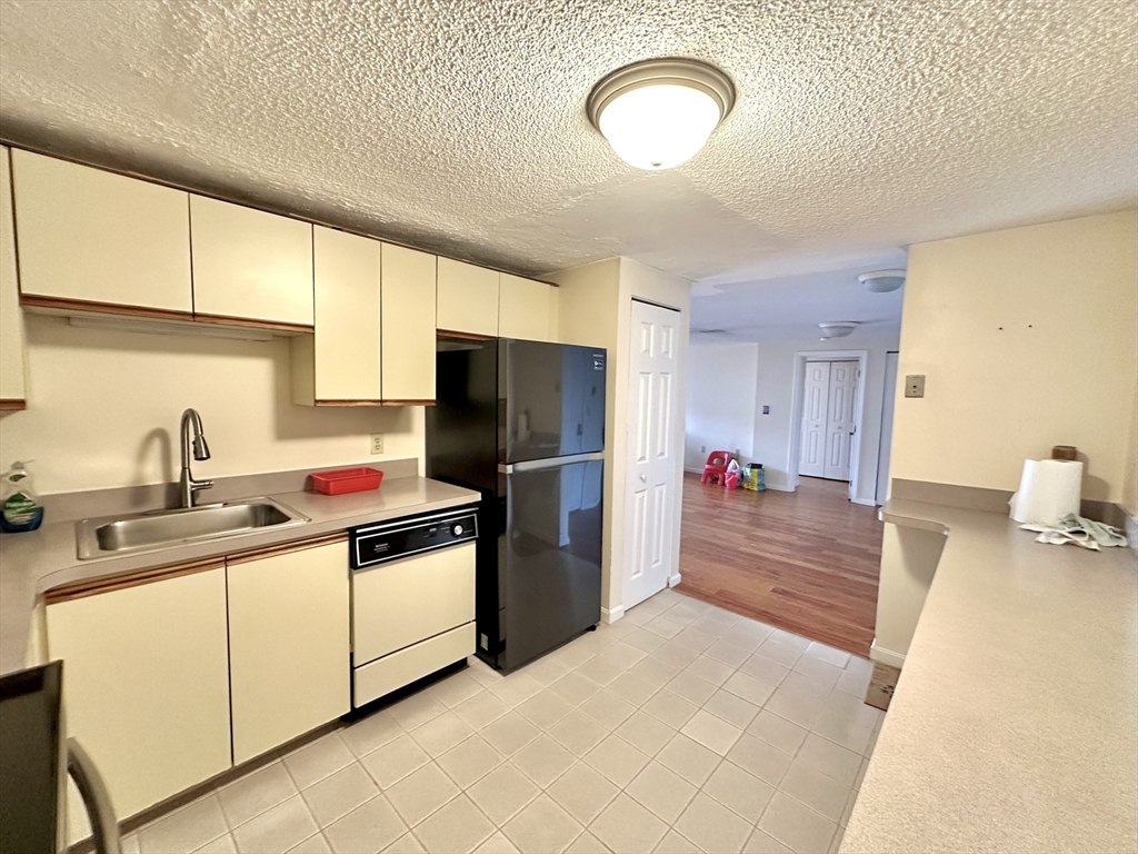 30 Revere Beach Pkwy, Wellington