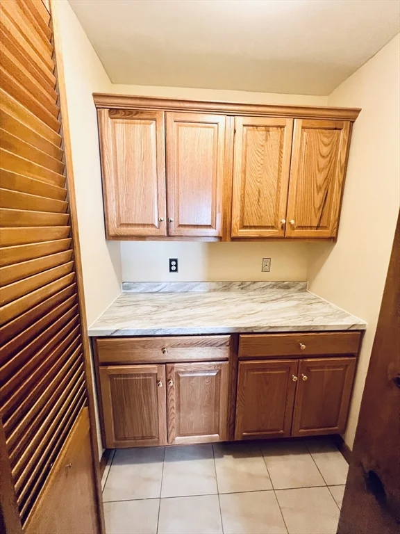 34 Medford St, Medford