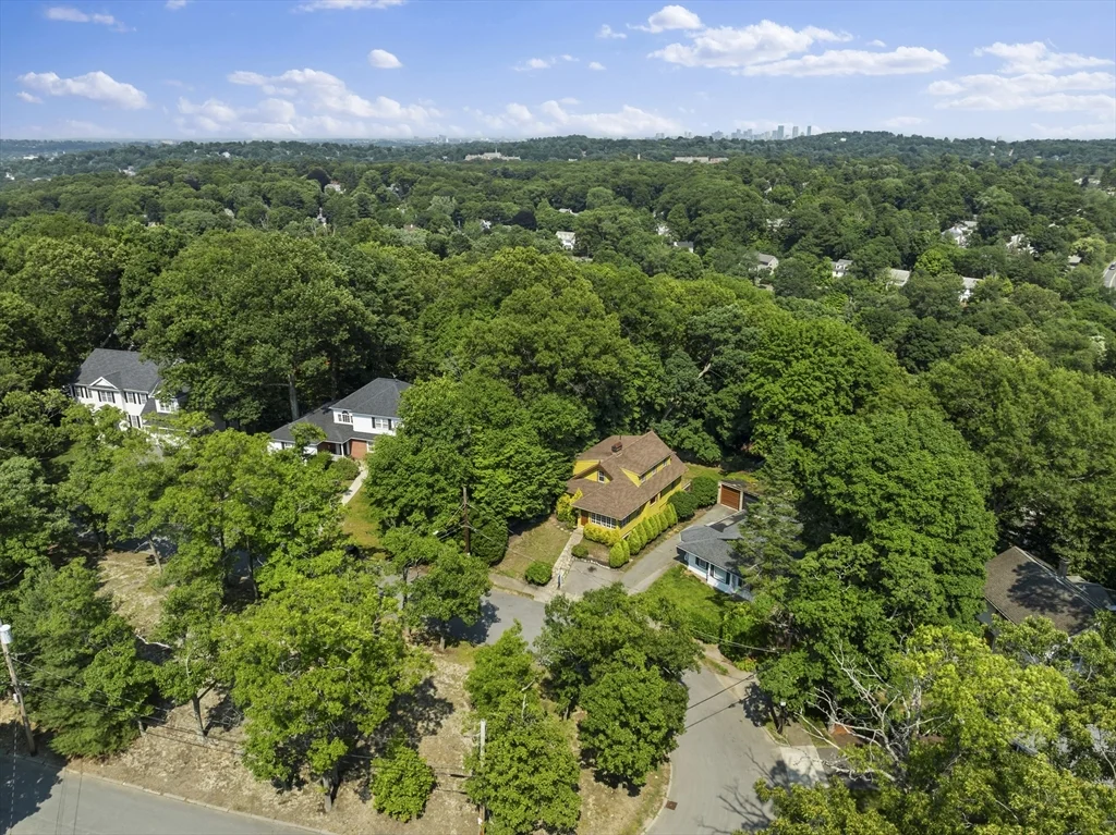50 Grove Hill Park, Newton