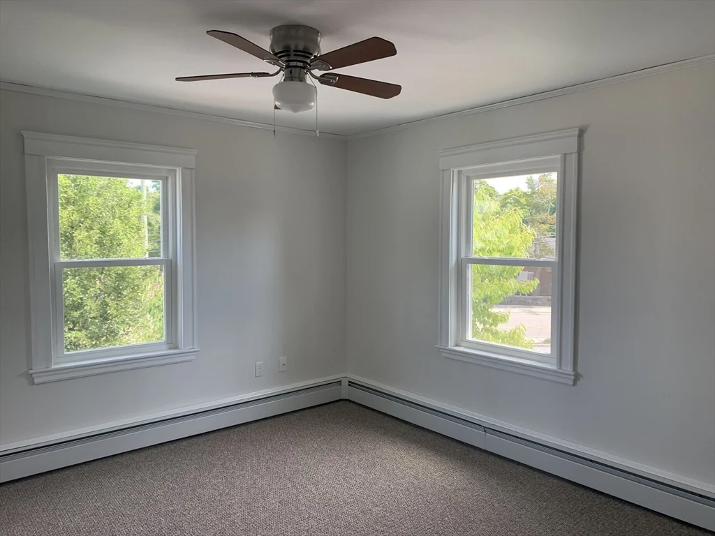 17 Hamblin Rd, South Waltham