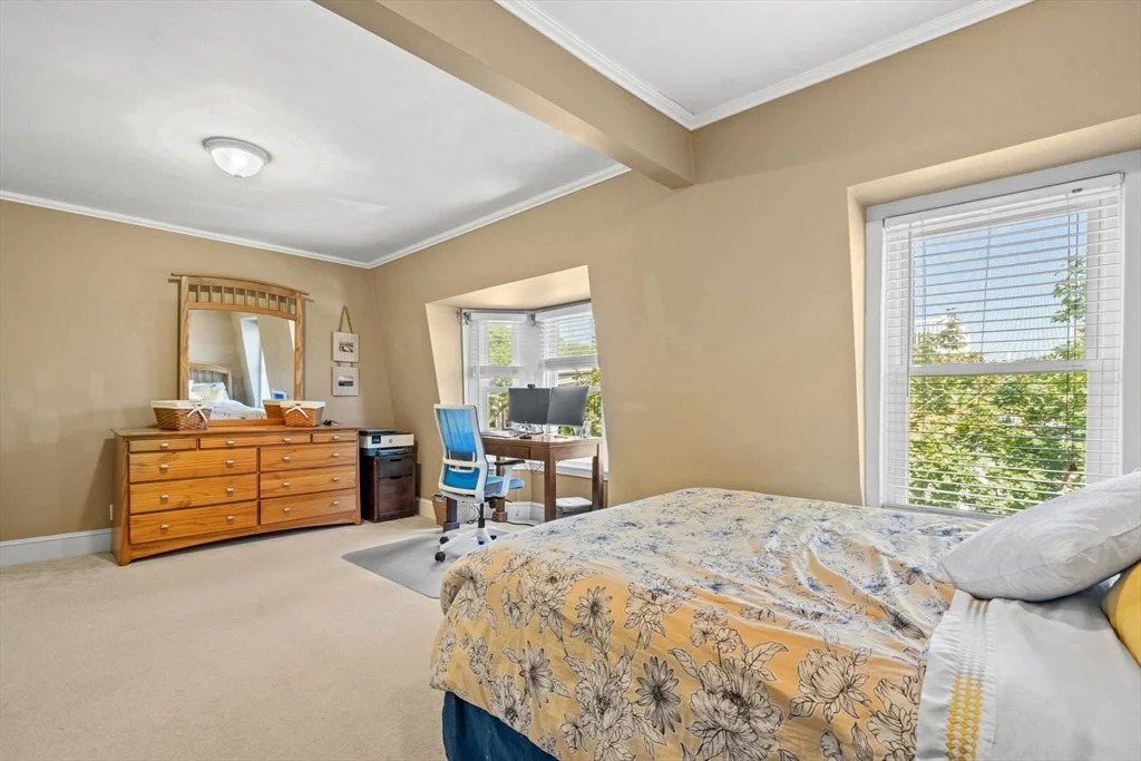 171 H St, South Boston