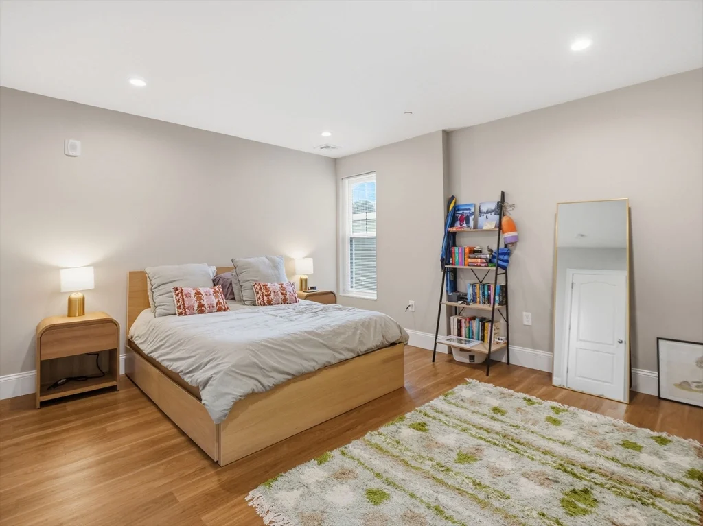 45 L St, South Boston