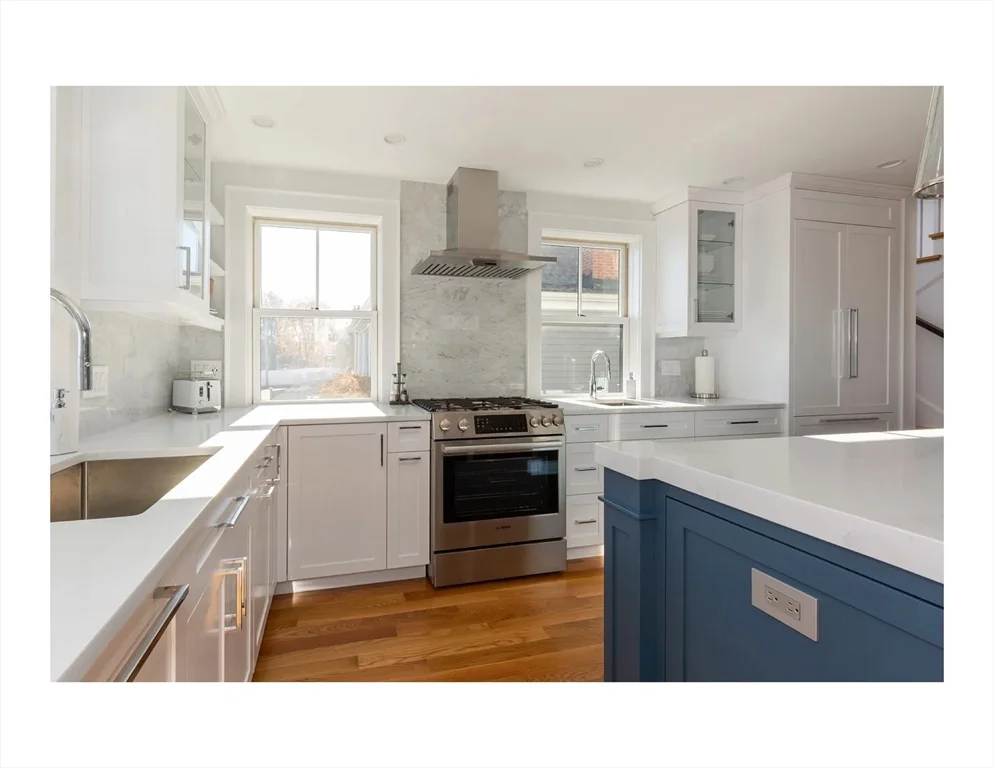 153 Bayside Rd, Quincy