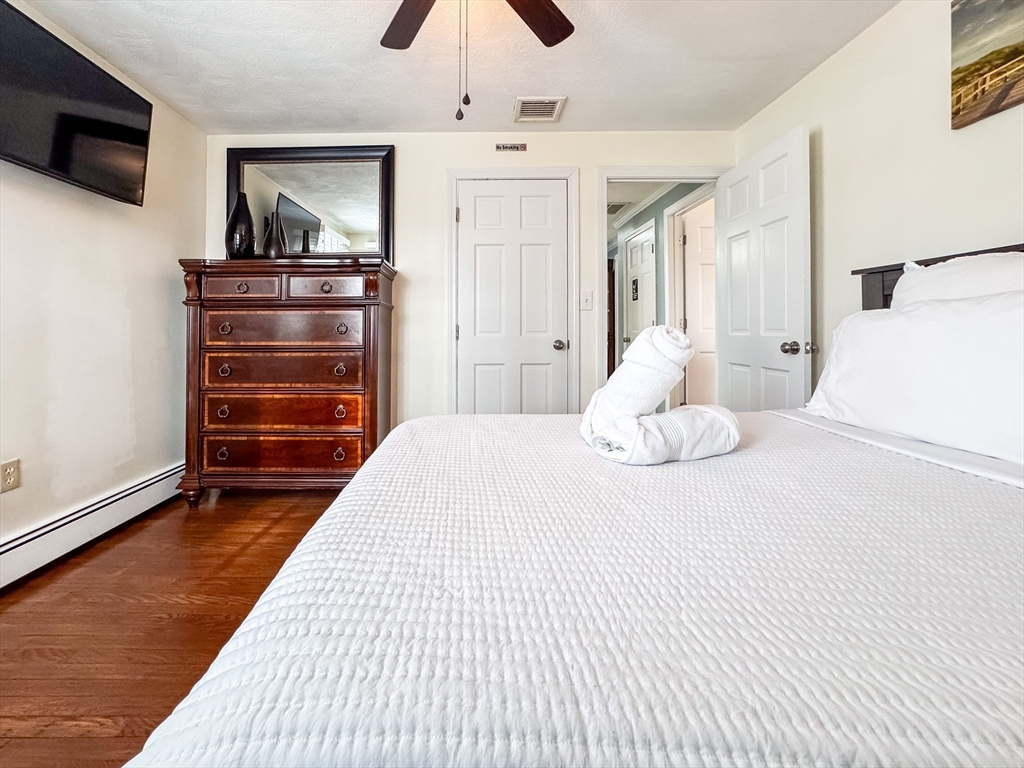 34 Rumney Rd, Revere