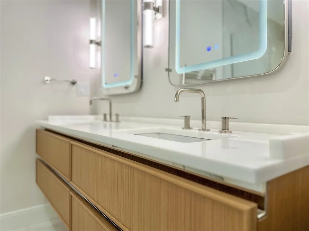 144 Worcester St, South End