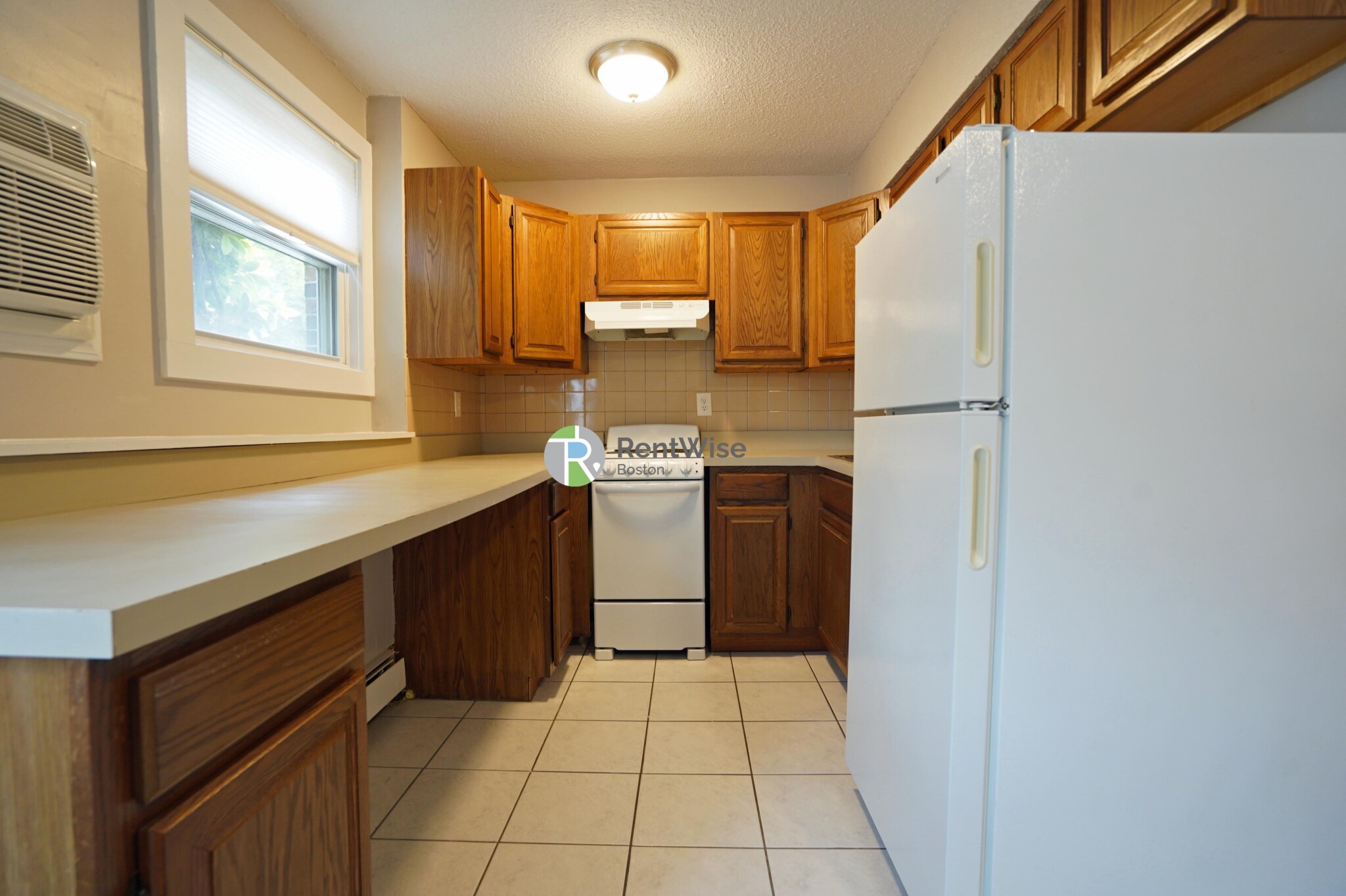 121 Ash St, South Side