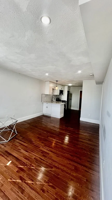 397 Chelsea St, East Boston