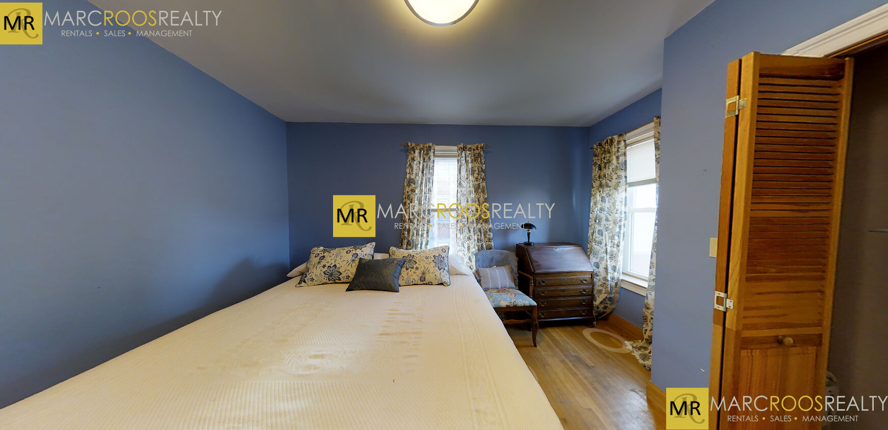 1031 Tremont St, Roxbury