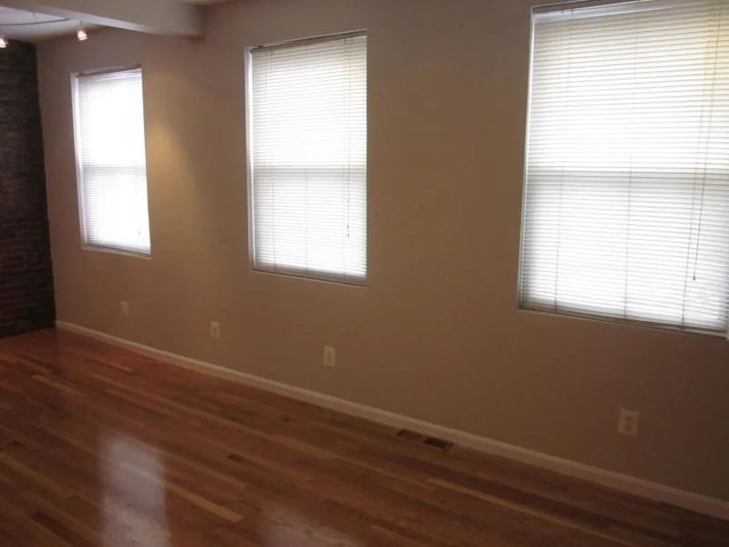 202 W 9th, South Boston