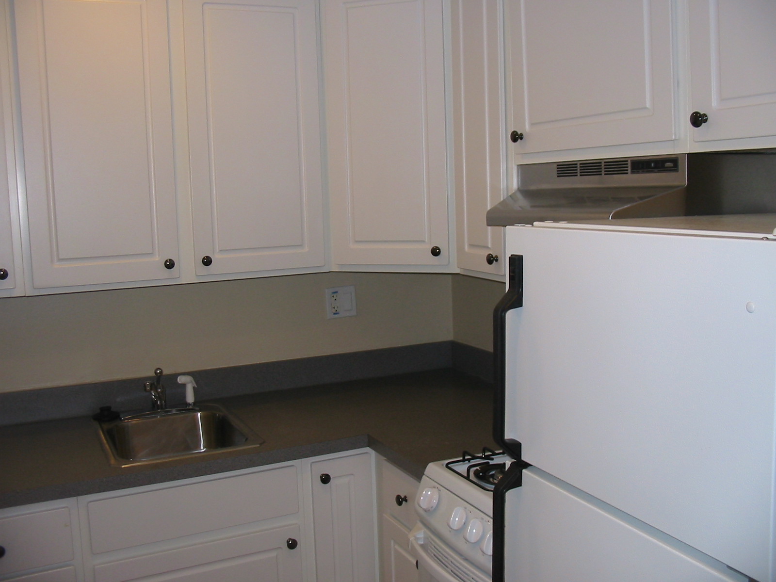 49 Burbank St, Fenway