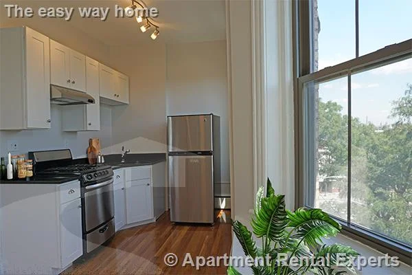 102 Willow St, Inman Square