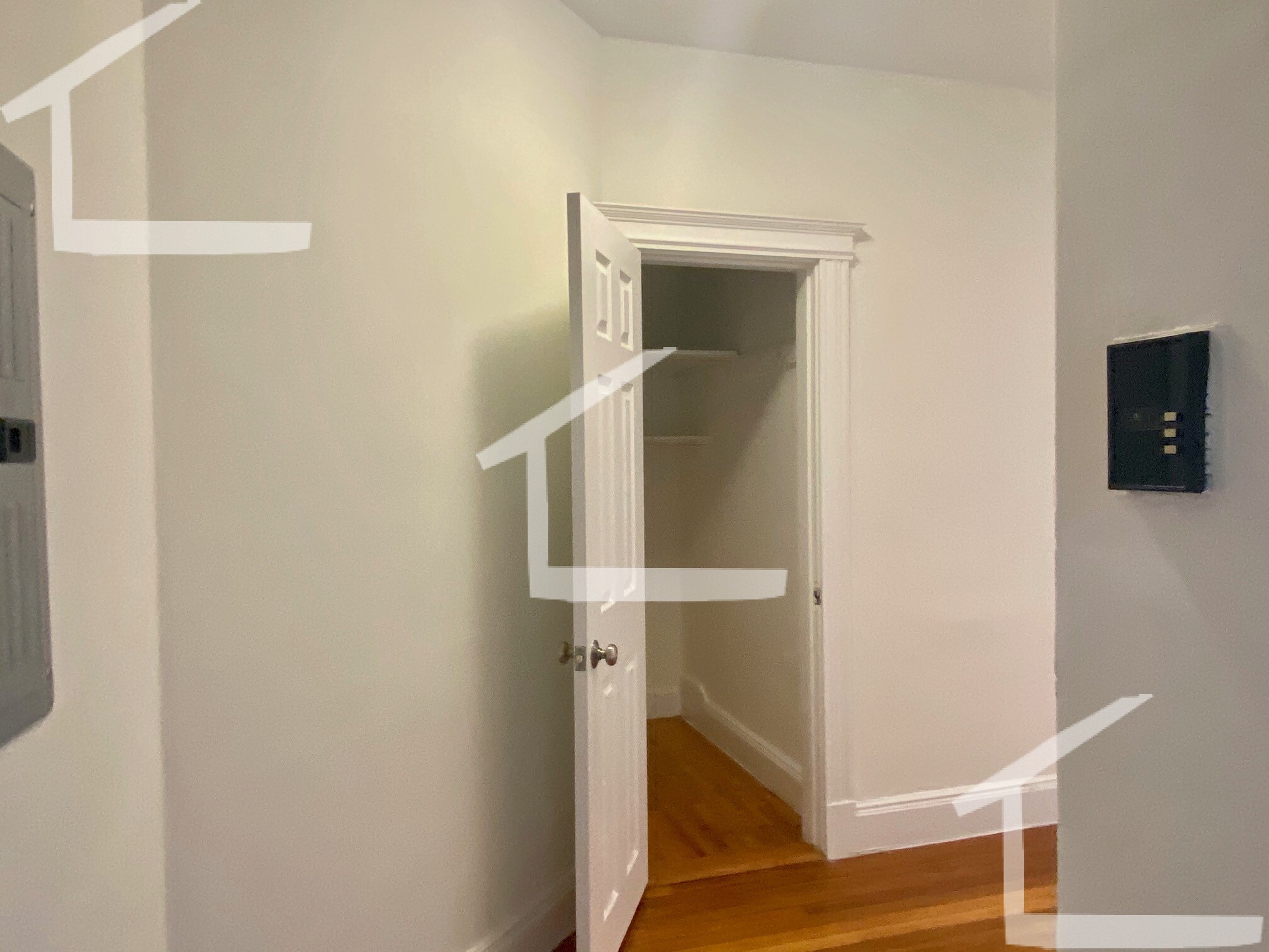 82 Brainerd Rd, Allston