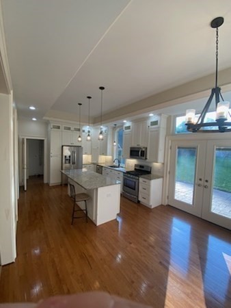 77A South Central, Quincy