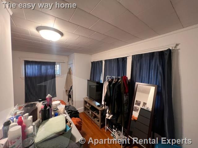 6 Endicott Ave, Teele Square