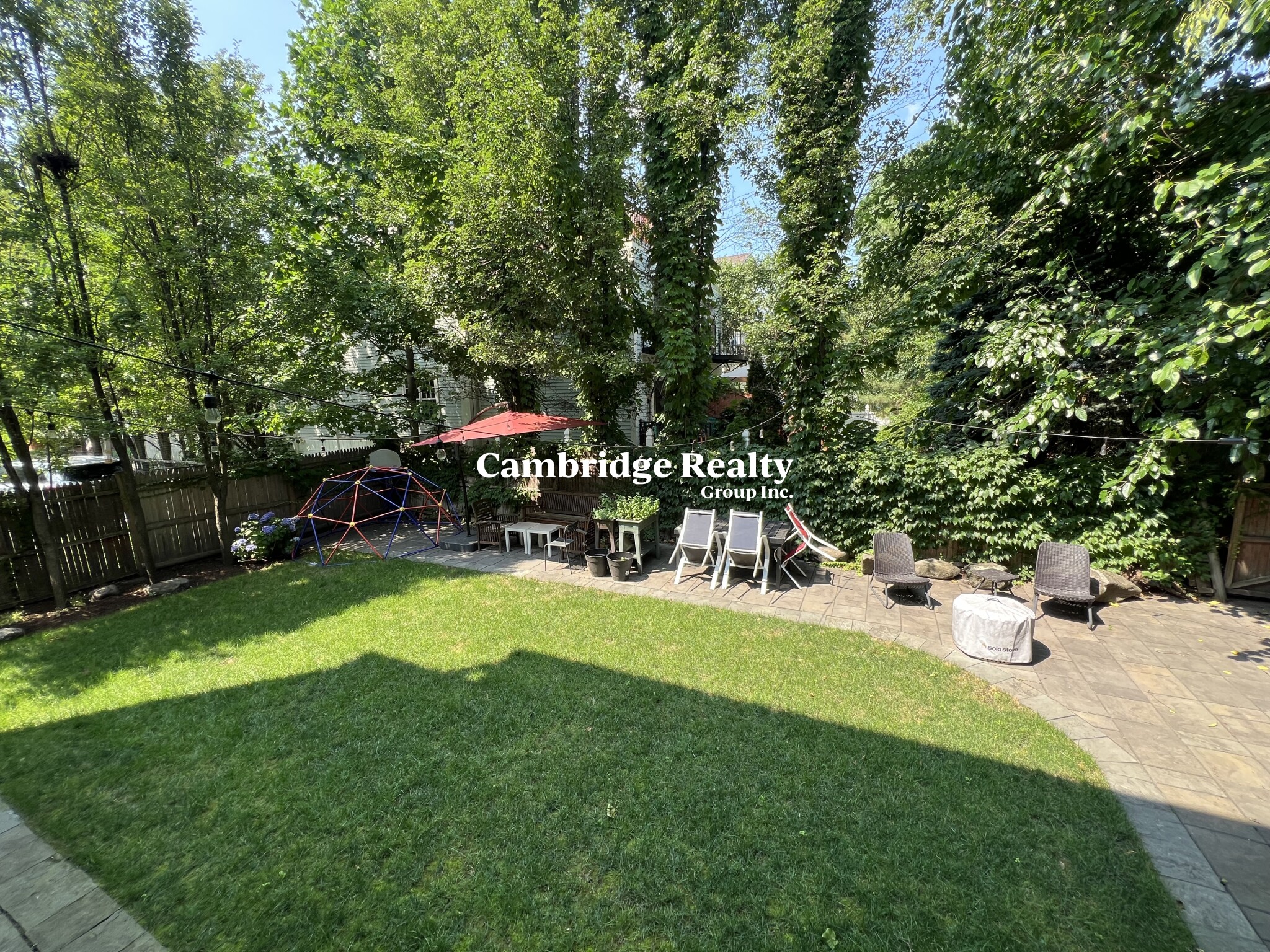 253 Washington St, The Port