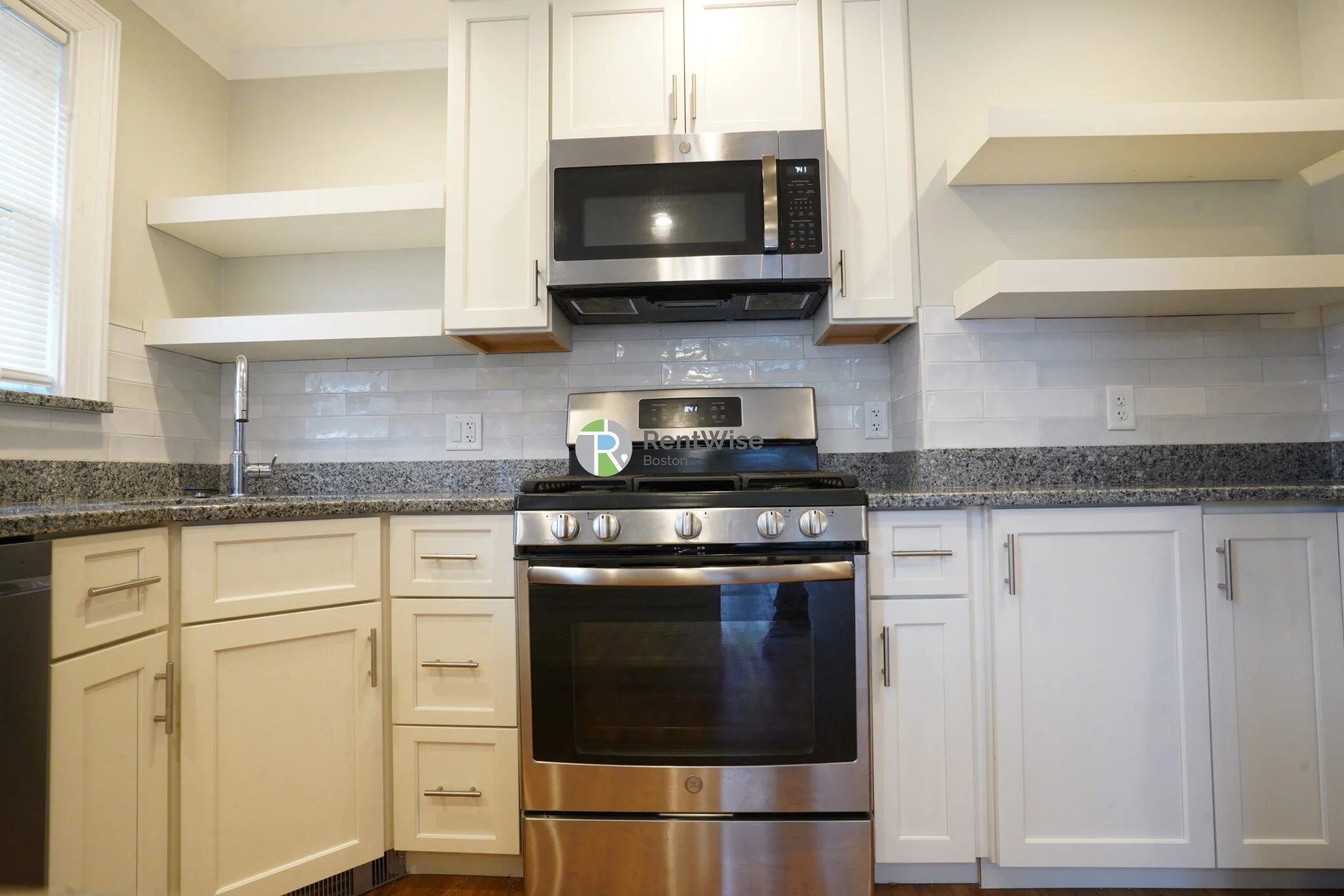 11 Shanley St, Brighton