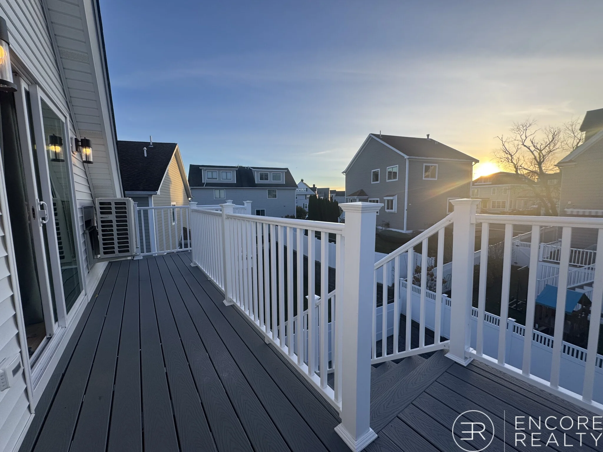 12 Sewall Ave, Winthrop