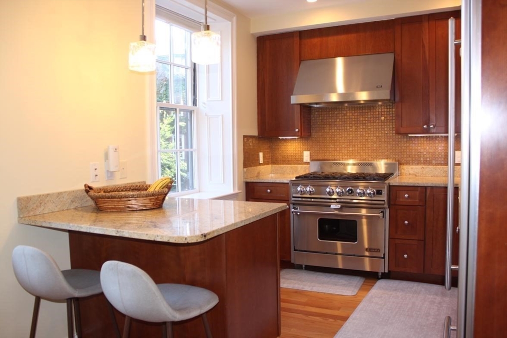 1724 Washington St, South End