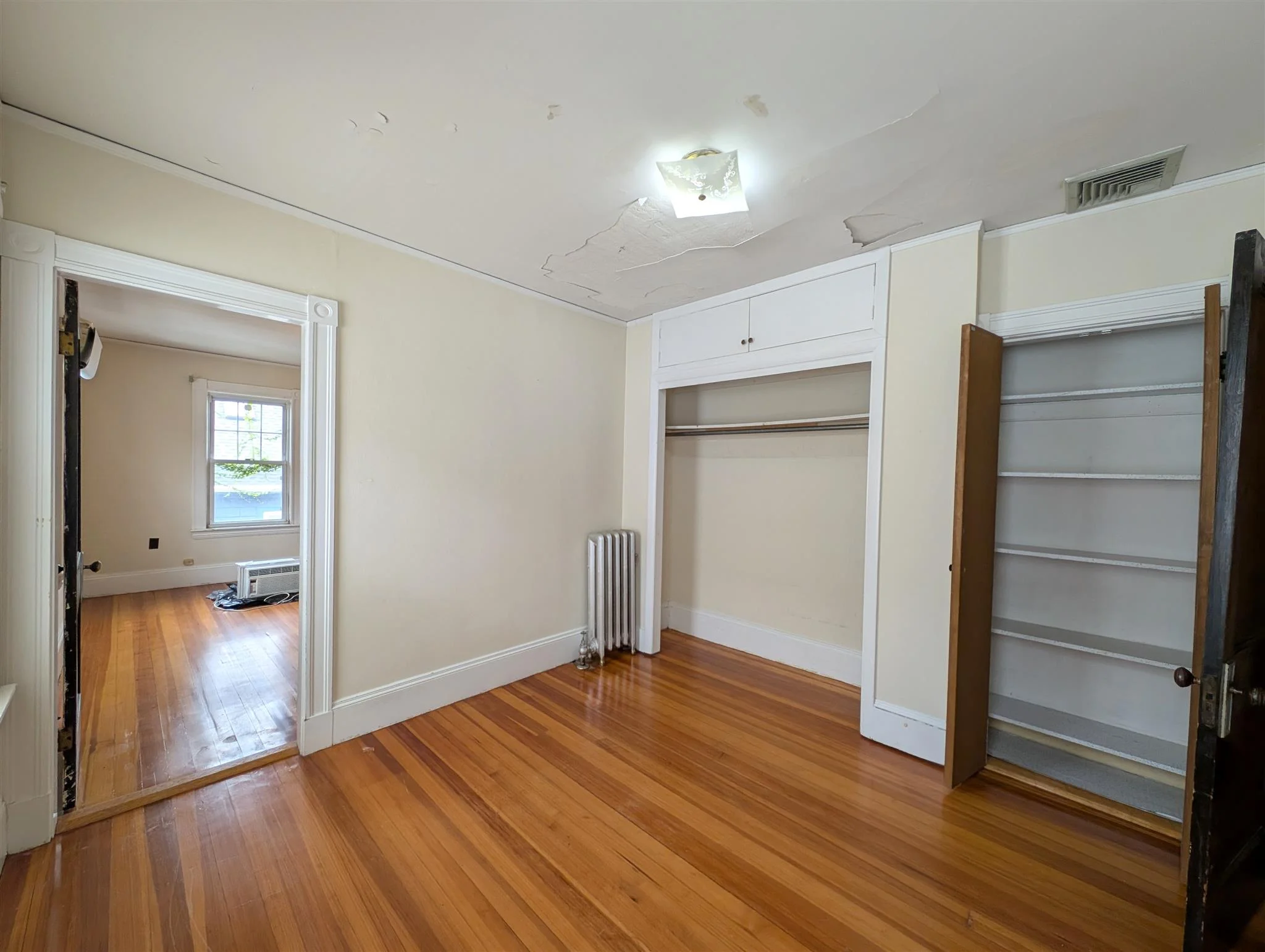 136 North St, West Somerville