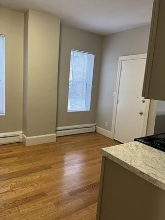 73 Charles St, Dorchester