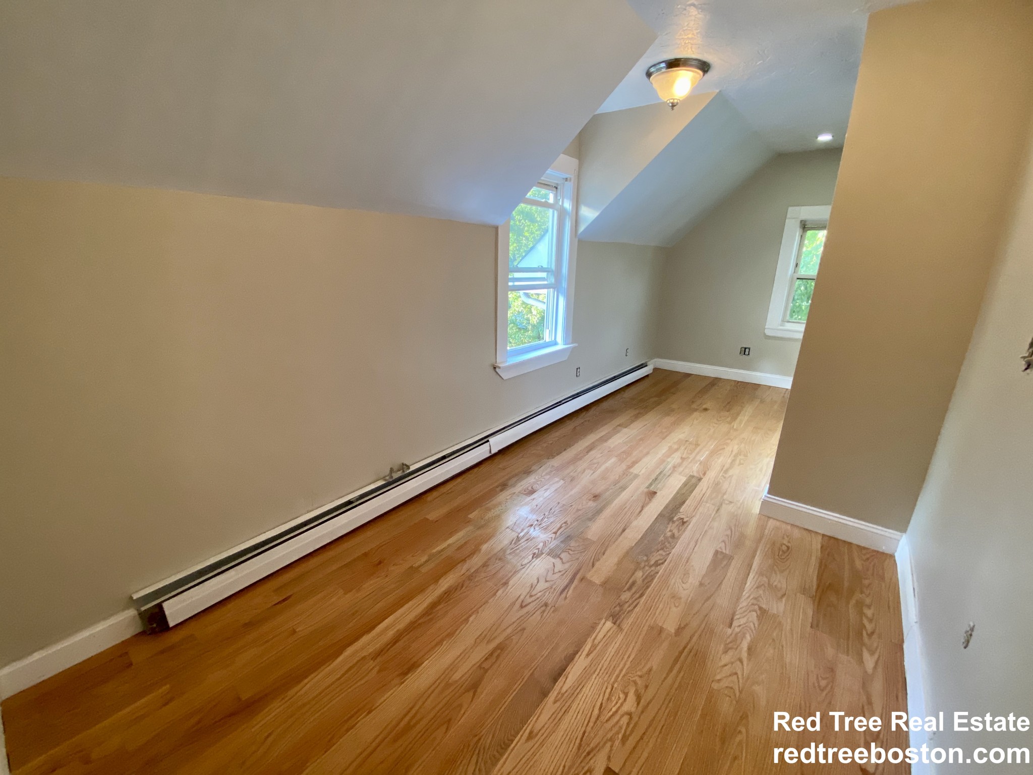 335 Baker St, West Roxbury