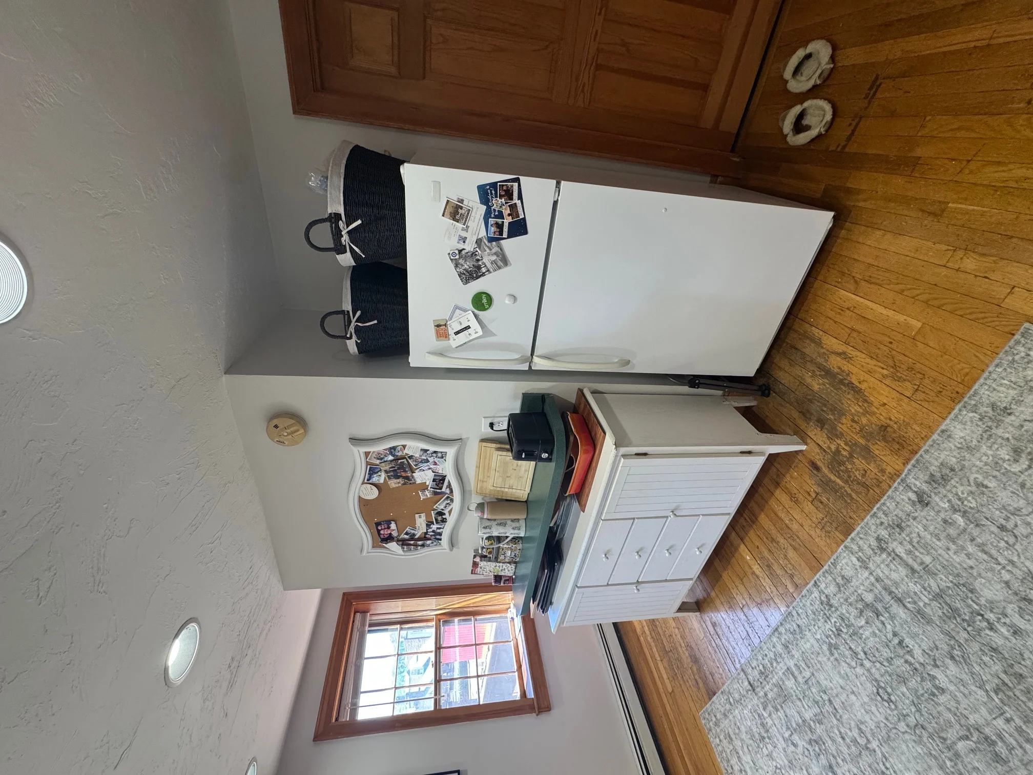 9 Winchester St, Bay Village